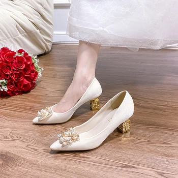 Золотые каблуки, украшенные жемчугом, Женские свадебные туфли, Пикантные женские туфли с острым носком, показ мод для вечеринок, Элегантные Zapatos Para Mujeres  5