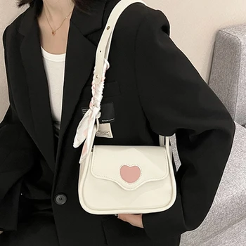 Милая сумка через плечо для женщин-подростков, универсальная сумка через плечо, сумка-слинг, сумка-мессенджер из мягкой искусственной кожи, простая сумка подмышками  5