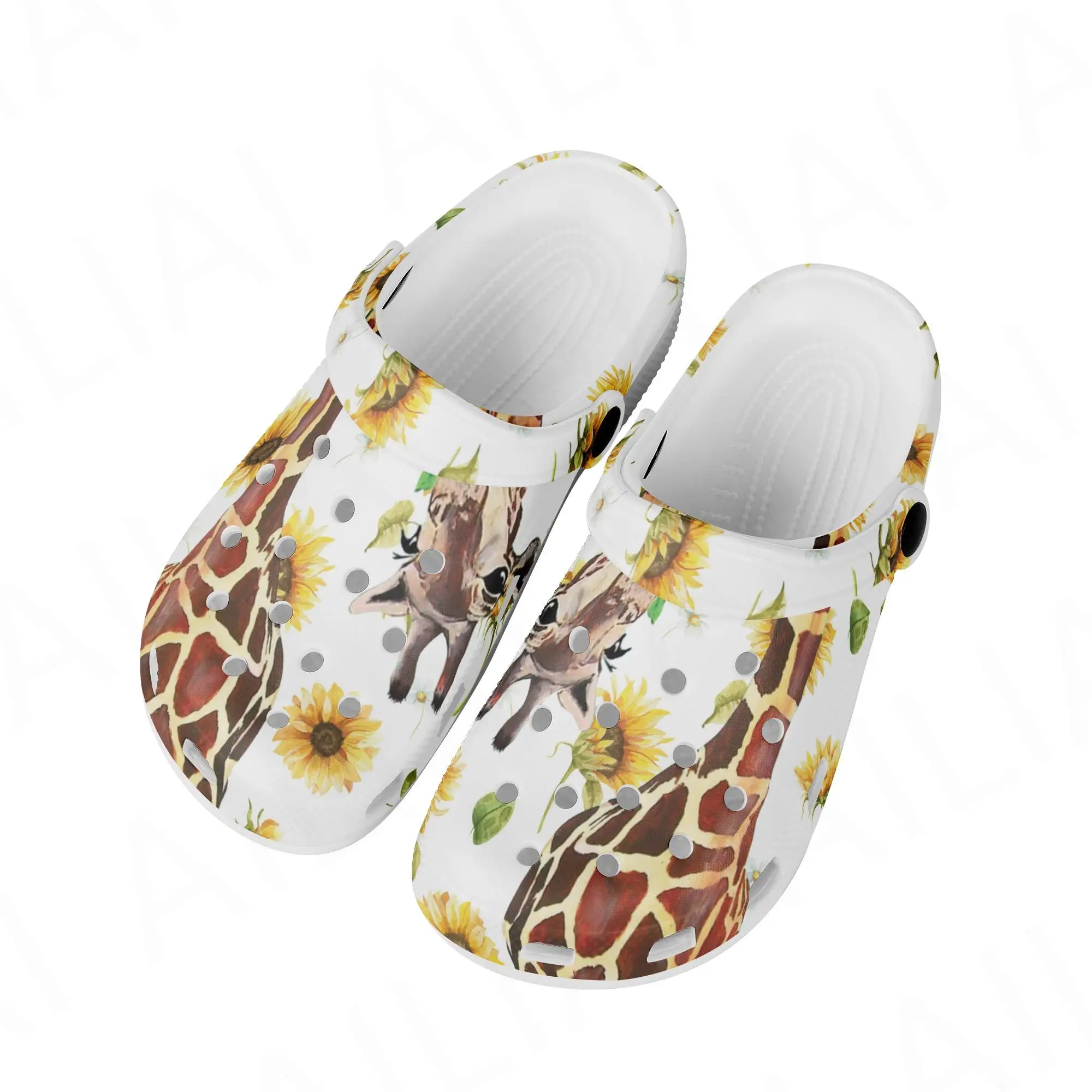 Обувь с отверстиями в виде милого жирафа Женская повседневная пляжная обувь без застежки Легкие Летние сандалии для девочек Chaussure Femme New